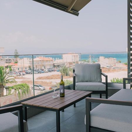 Hama Luxury Seaside Apartments Corinth Exterior photo